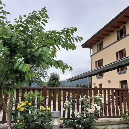 Hotel Santa Ana Arrasate/Mondragon Buitenkant foto