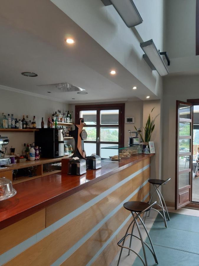 Hotel Santa Ana Arrasate/Mondragon Buitenkant foto